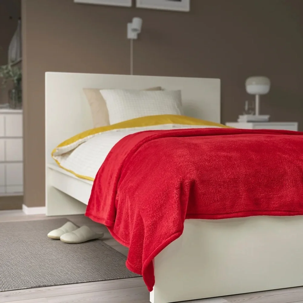 Cozy Red Bedspread Blanket